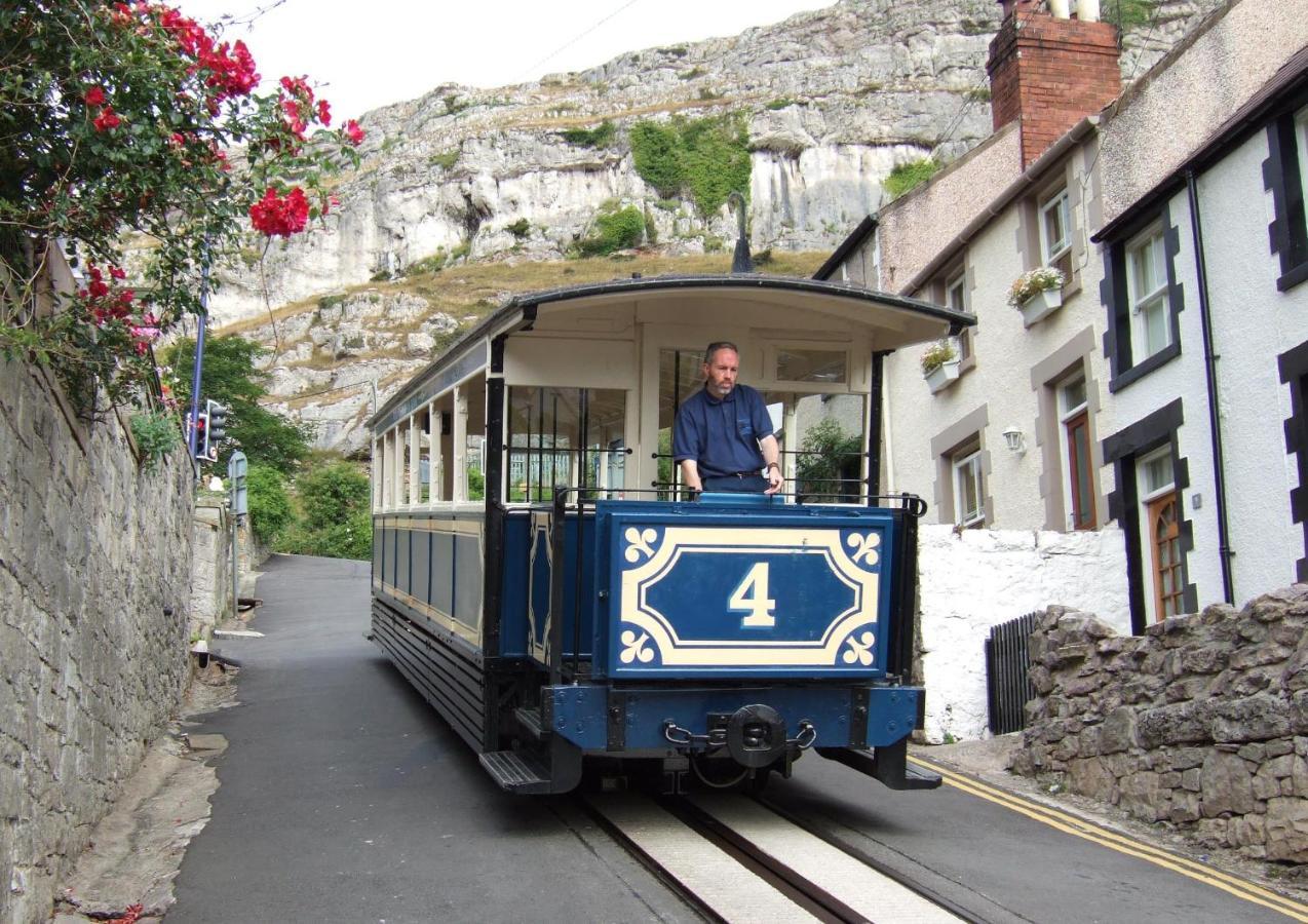 Hotel Gwesty Links Llandudno Exterior foto